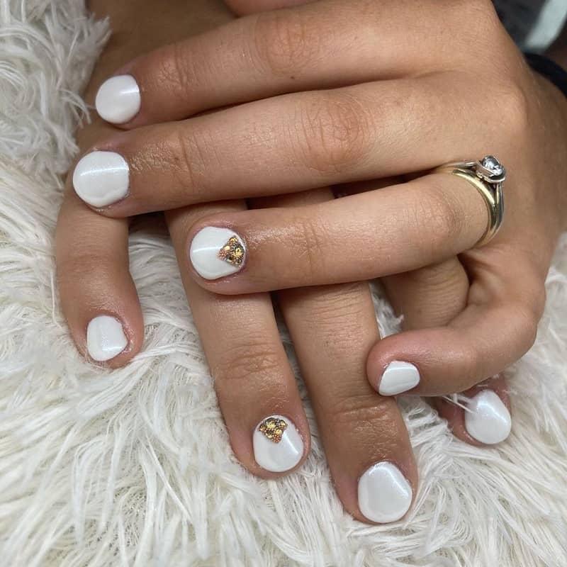 white metallic gel nails