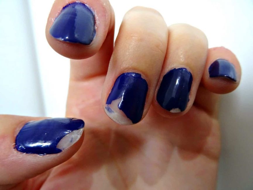 how-to-deal-with-chipped-nail-polish-salon-secrets