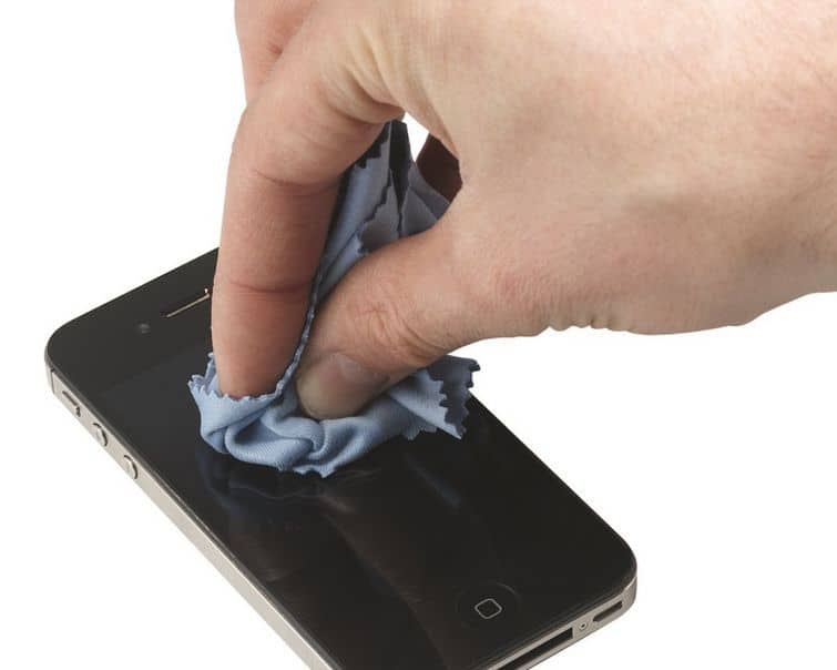 get nail polish out off phones