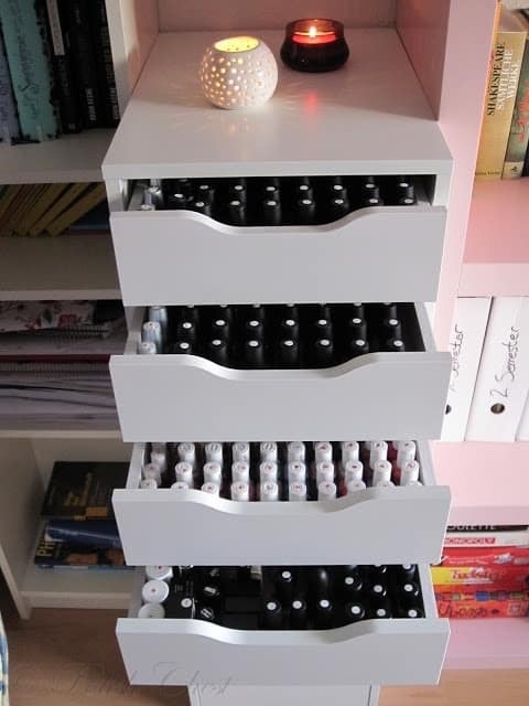 neat drawers to keep your nail polishes