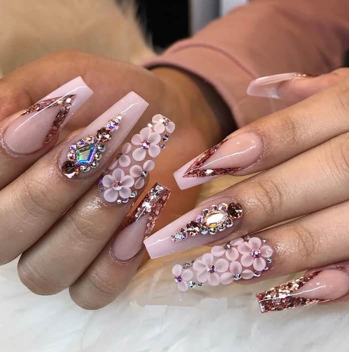 25 Youthful Quinceanera Nails to Get Inspired [July. 2024 ]