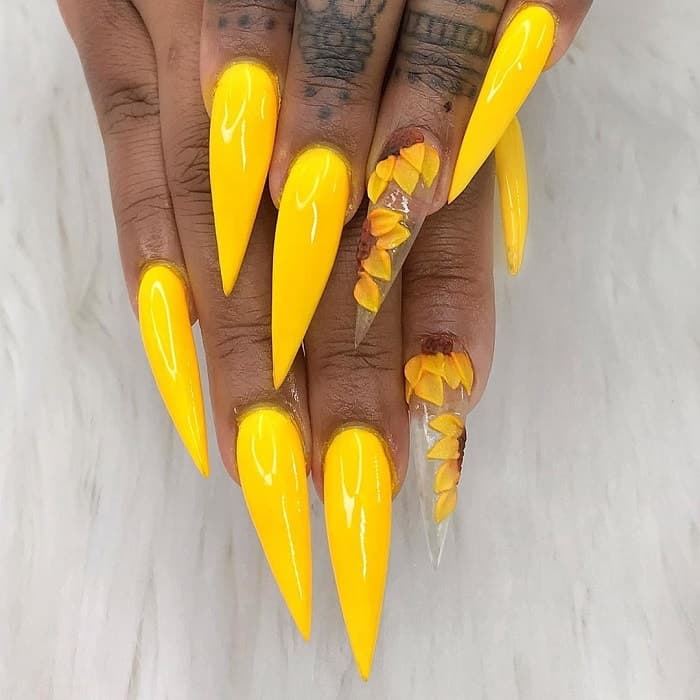 20 Bright Sunflower Nail Arts to Look Beautiful – NailDesignCode