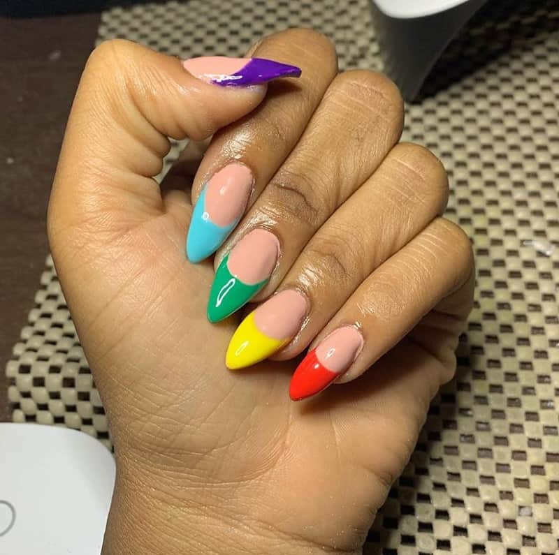 Top 25 Colored Nail Tips to Rock the French Manicure Look