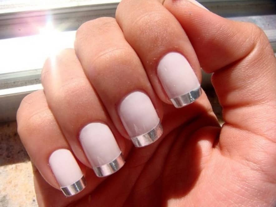 The Chrome Nail Tips