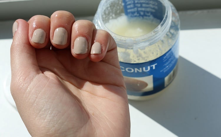 Make Your Nails Grow Faster Overnight: 11 Proven Tricks