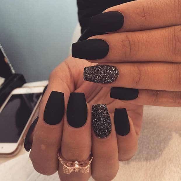 30 Short Coffin Nail Ideas To Inspire Your Next Mani Naildesigncode