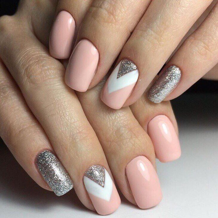 Geometric Patterns Nude Nails