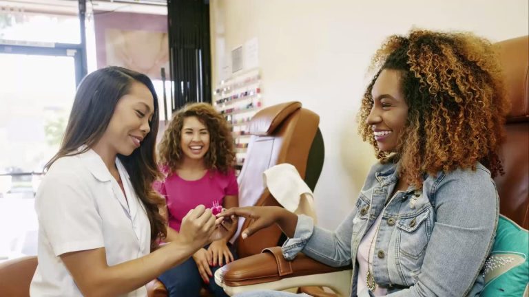 How to Get Started With a Nail Salon Business