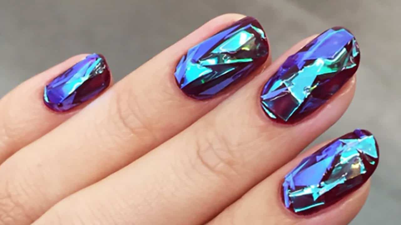 glassy shattered nail designs