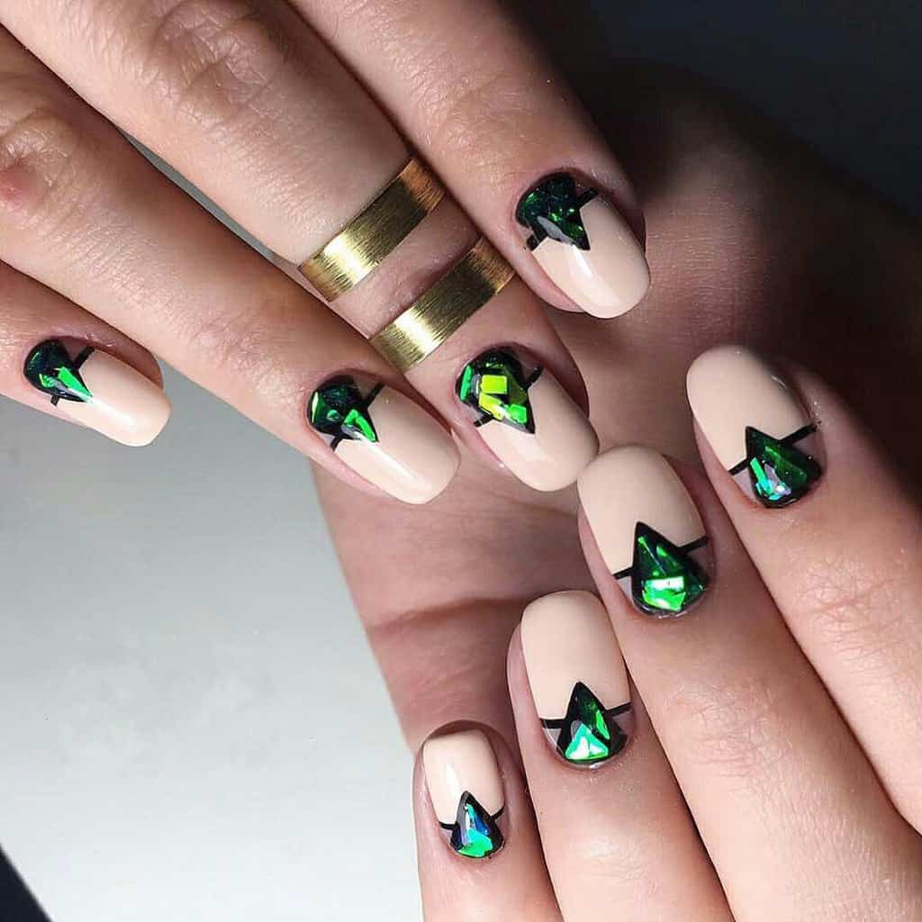 Shattered Glass Nail arts