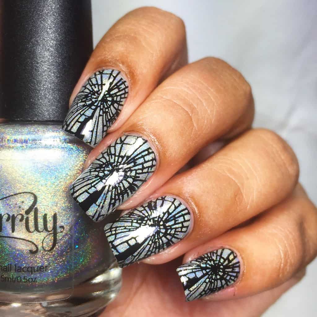 realistic shattered nails