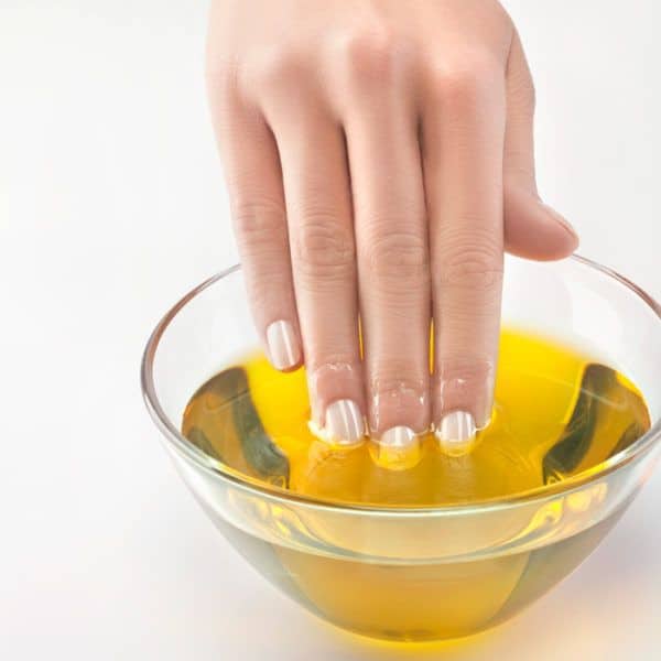 nail grow faster using olive oil