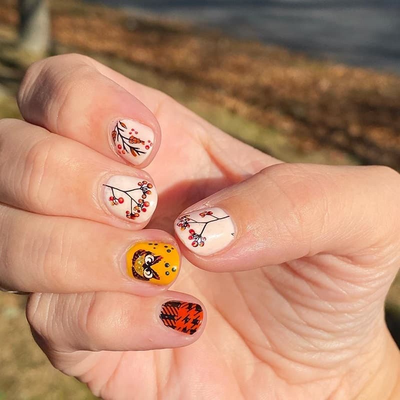 owl fall nail design