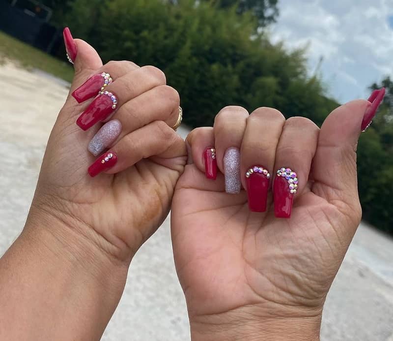 red bling nails