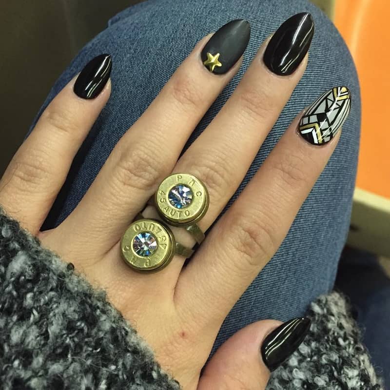 goth geometric nail art