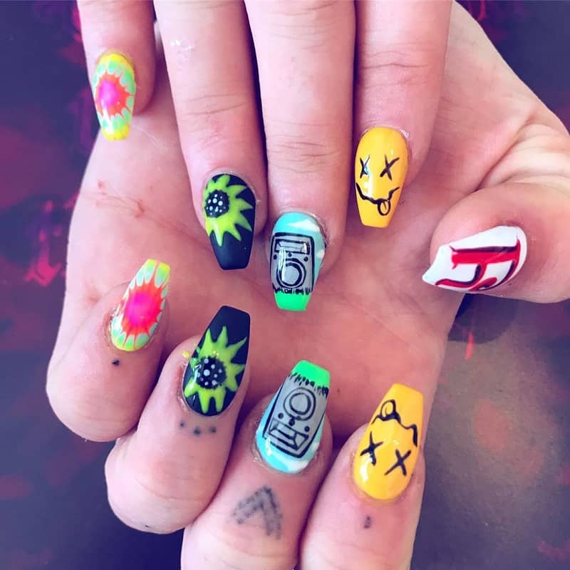 grunge hippie nail design