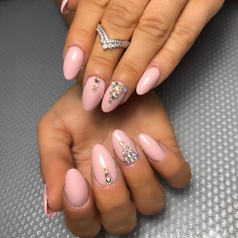 35 Startling Nail Designs With Diamonds – NailDesignCode