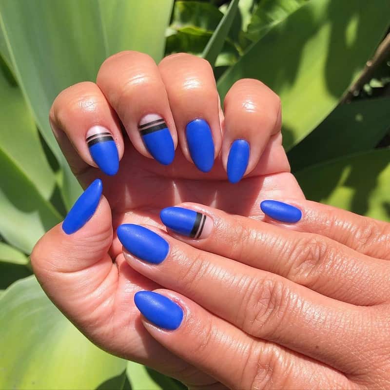 royal blue matte nails