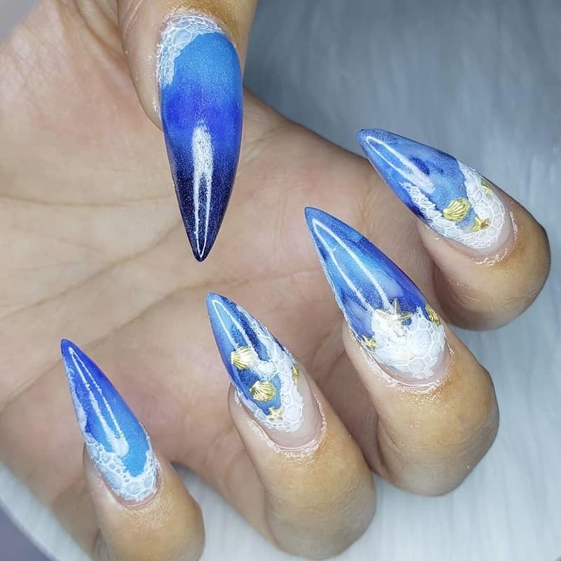 beach waves nail art