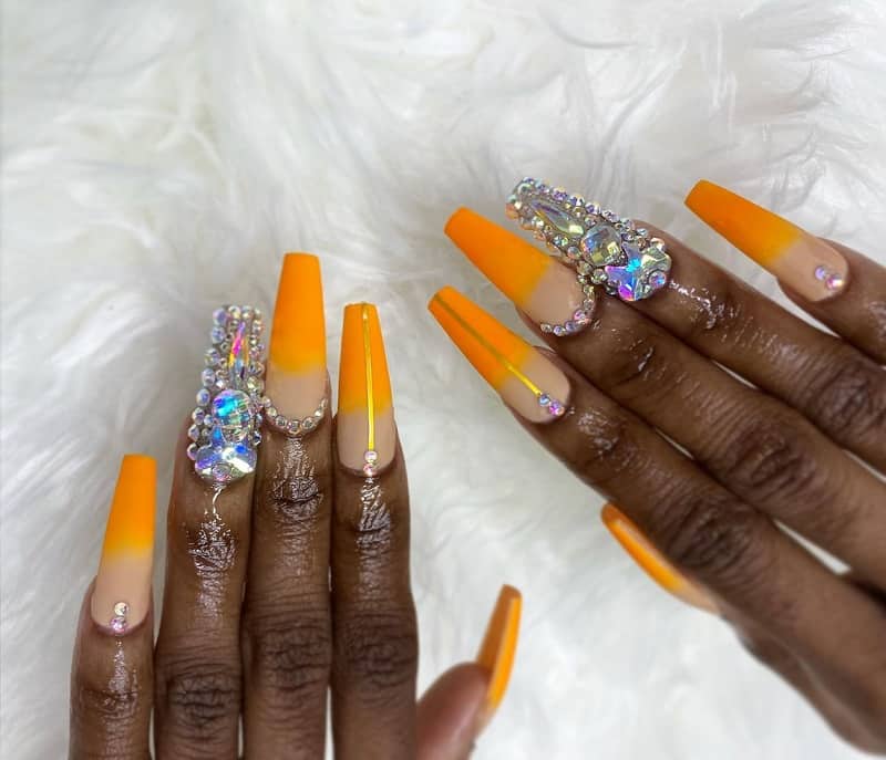 summer bling nails