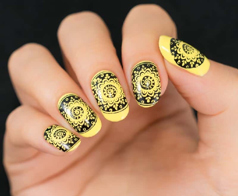 round nail designs