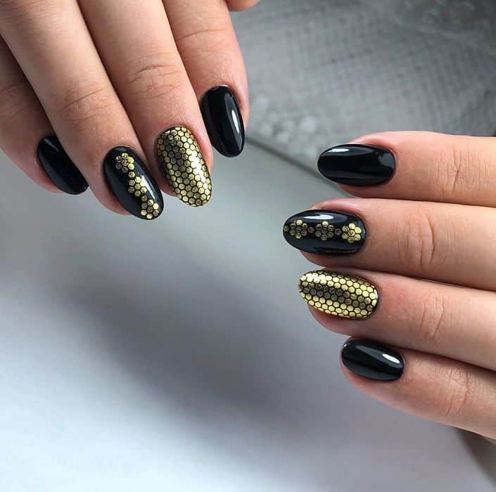 Golden Black Nails for Prom