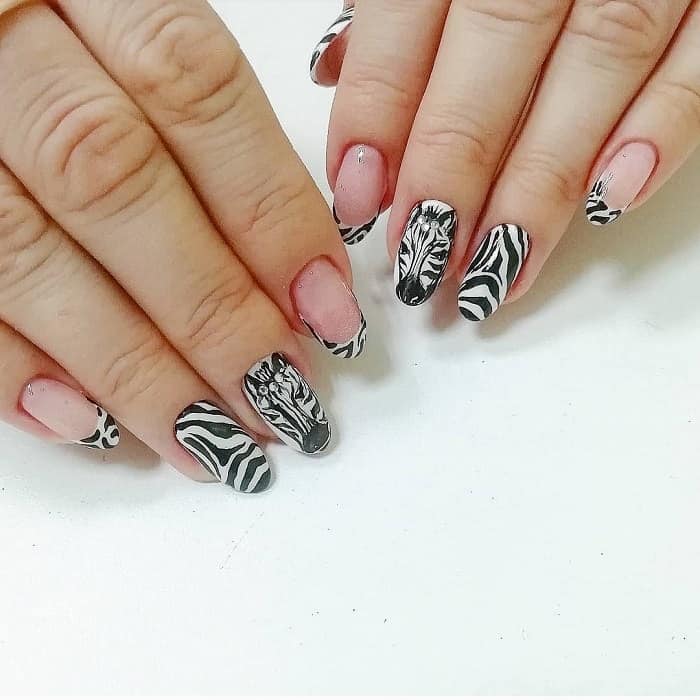 black and white zebra nail art 