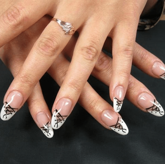 75 Oval Shaped Acrylic Nail Designs for Nail Lovers