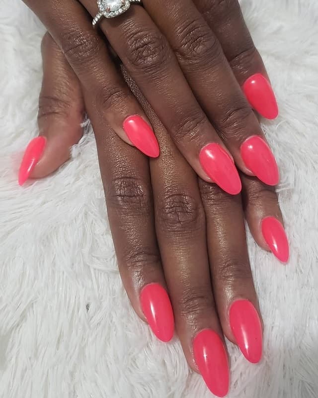 oval pink acrylic nails