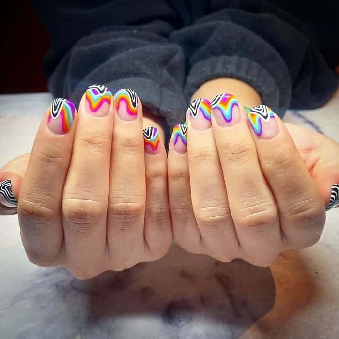 40 Vibrant Rainbow Nail Designs To Celebrate Life Naildesigncode