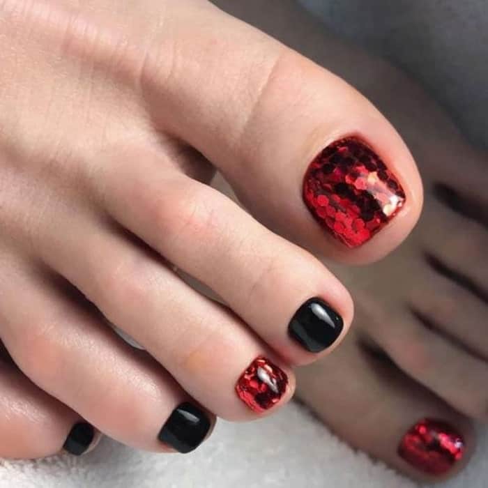 red and black toe nails