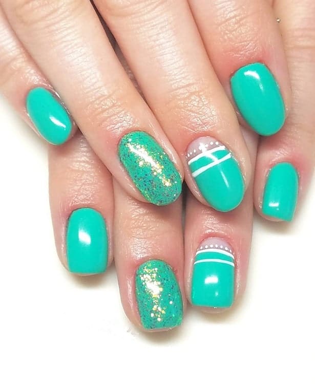 Teal Green Nails