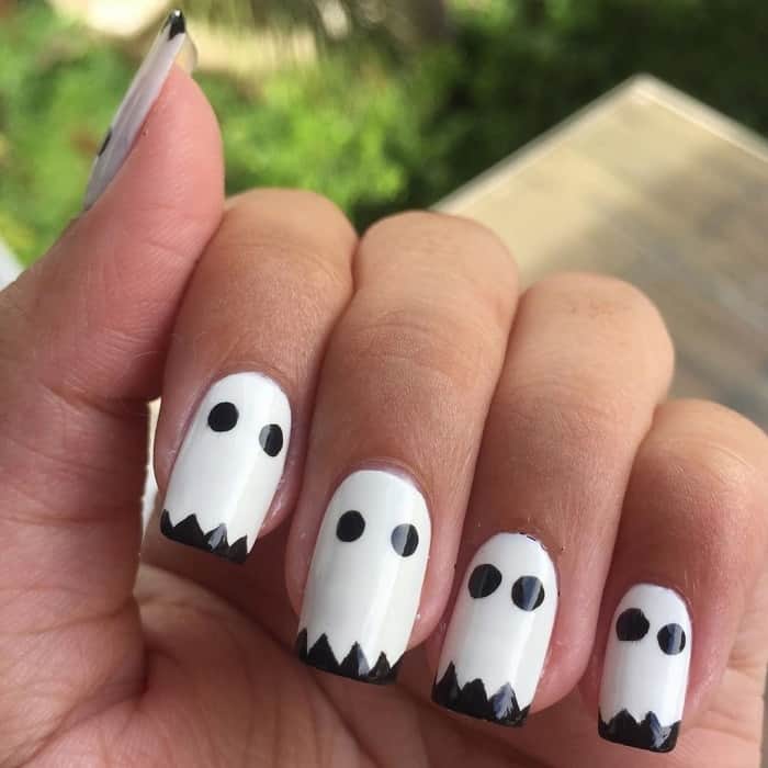 white nails for halloween 