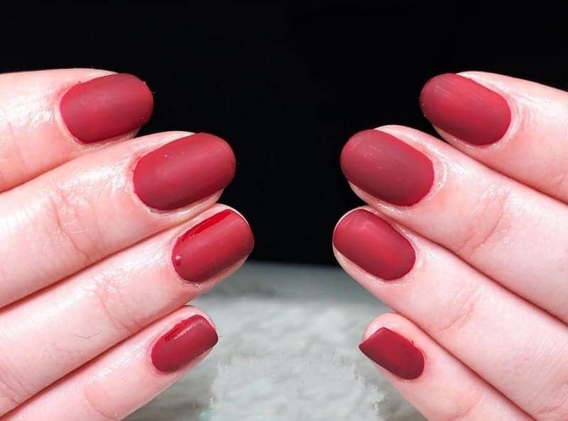 dark red matte nails