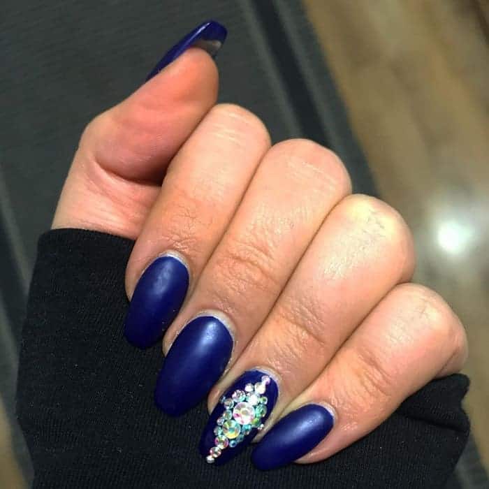 navy blue matte nails