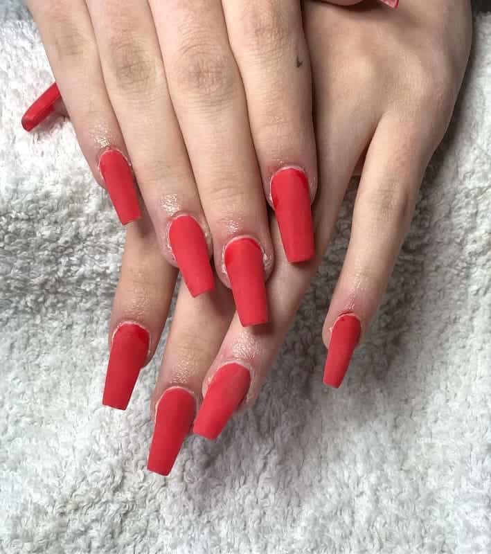 matte red acrylic nails