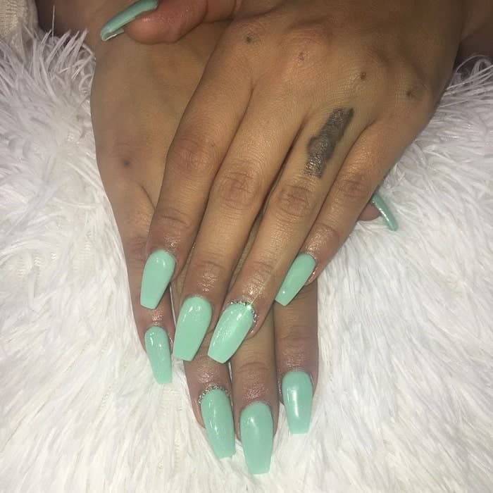 coffin nails with mint green color