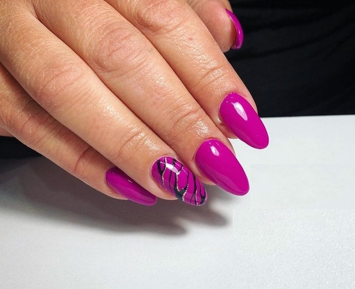 Neon Purple Acrylic Nails