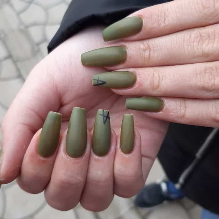 olive green acrylic nails