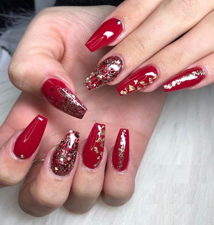 12 Chic Red Coffin Nails Trending In 22 Naildesigncode