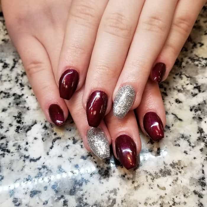 8 Cute & Trendy Maroon Coffin Nails for 2024 – NailDesignCode