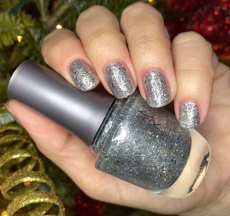 Short Silver Glitter Nails