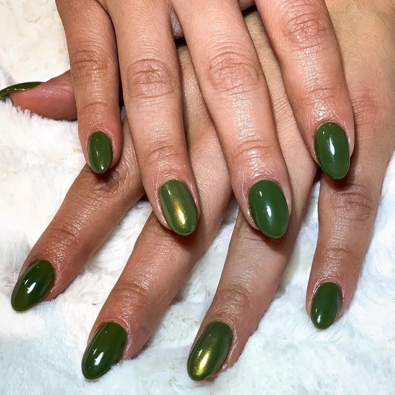 green mirror nails