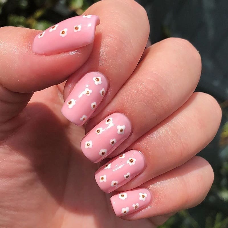 baby pink nails 