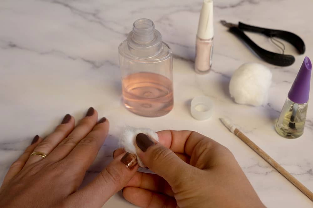 Dangers of Acetone Nail Polish Remover