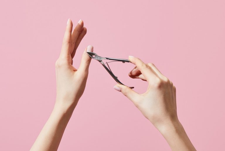 The 5 Best Cuticle Nippers for Dry and Damaged Cuticles