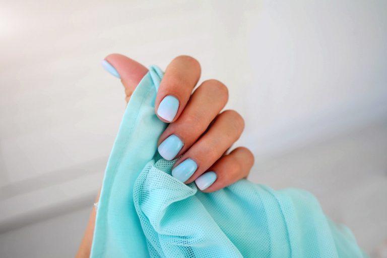 8 Most Flattering Nail Colors for Tan Skin (2022 Trends)