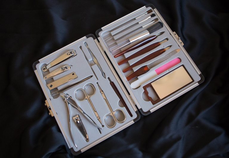 The 8 Best Manicure Sets and Kits For Professionals