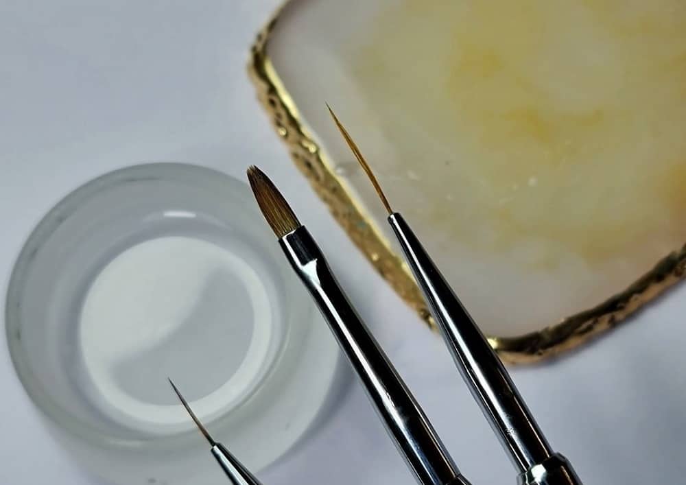 How to Avoid Clogged Acrylic Nail Brushes - Clean Brushes After Every Use