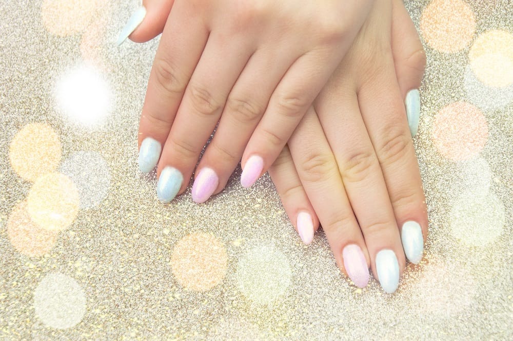 How to Style Oval Nails - Pastel Gradient